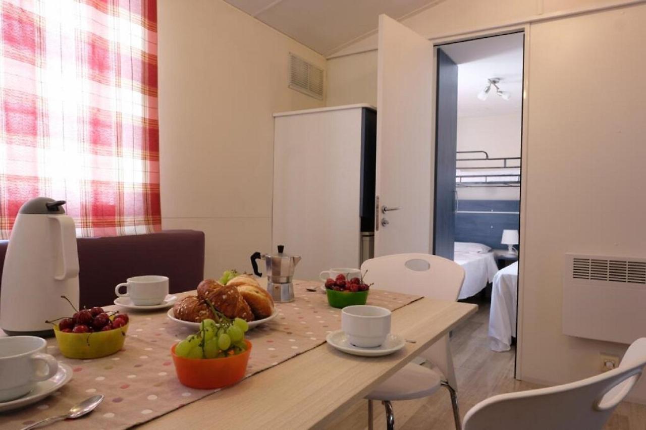 Happy Camp Mobile Homes In Camping Cisano San Vito Μπαρντολίνο Εξωτερικό φωτογραφία