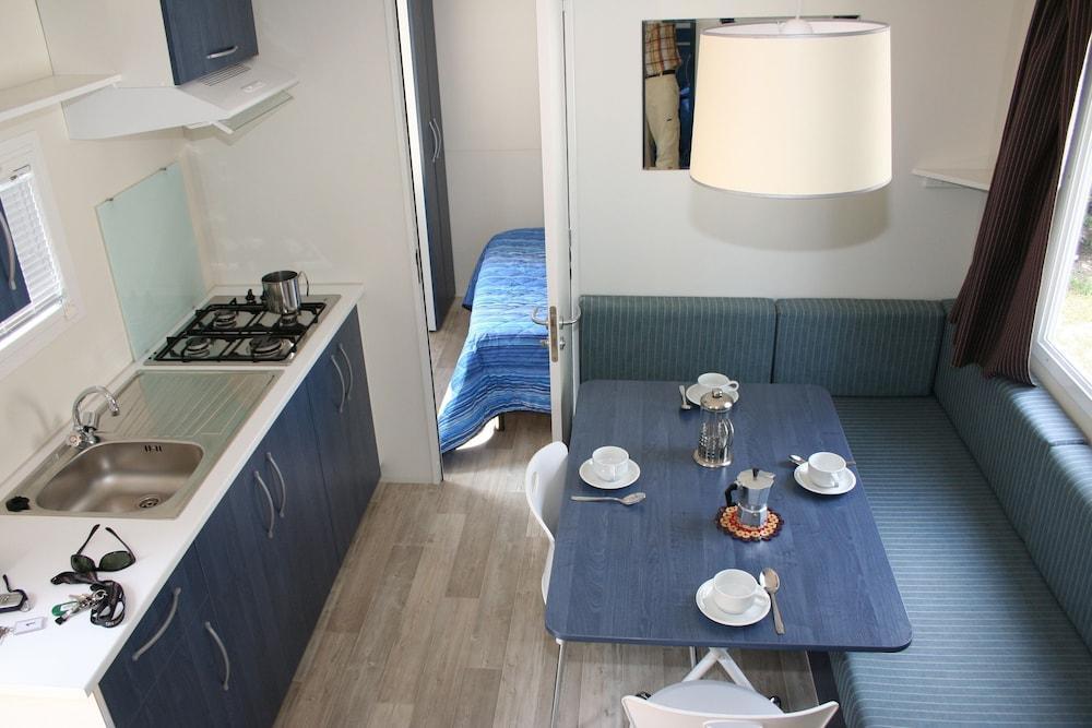 Happy Camp Mobile Homes In Camping Cisano San Vito Μπαρντολίνο Εξωτερικό φωτογραφία