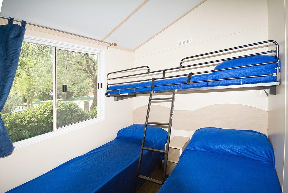 Happy Camp Mobile Homes In Camping Cisano San Vito Μπαρντολίνο Εξωτερικό φωτογραφία