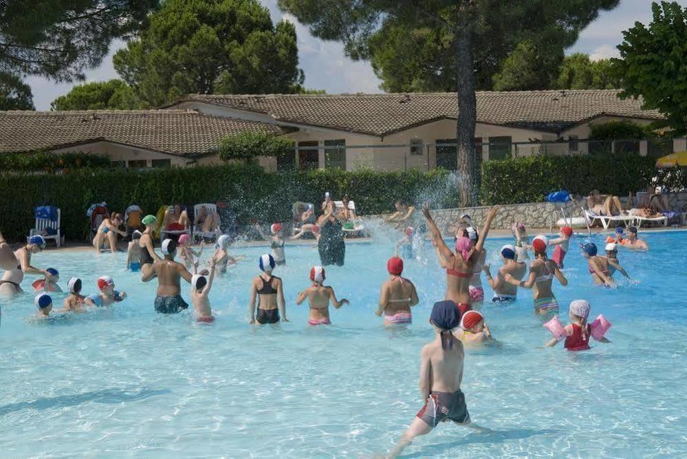 Happy Camp Mobile Homes In Camping Cisano San Vito Μπαρντολίνο Εξωτερικό φωτογραφία